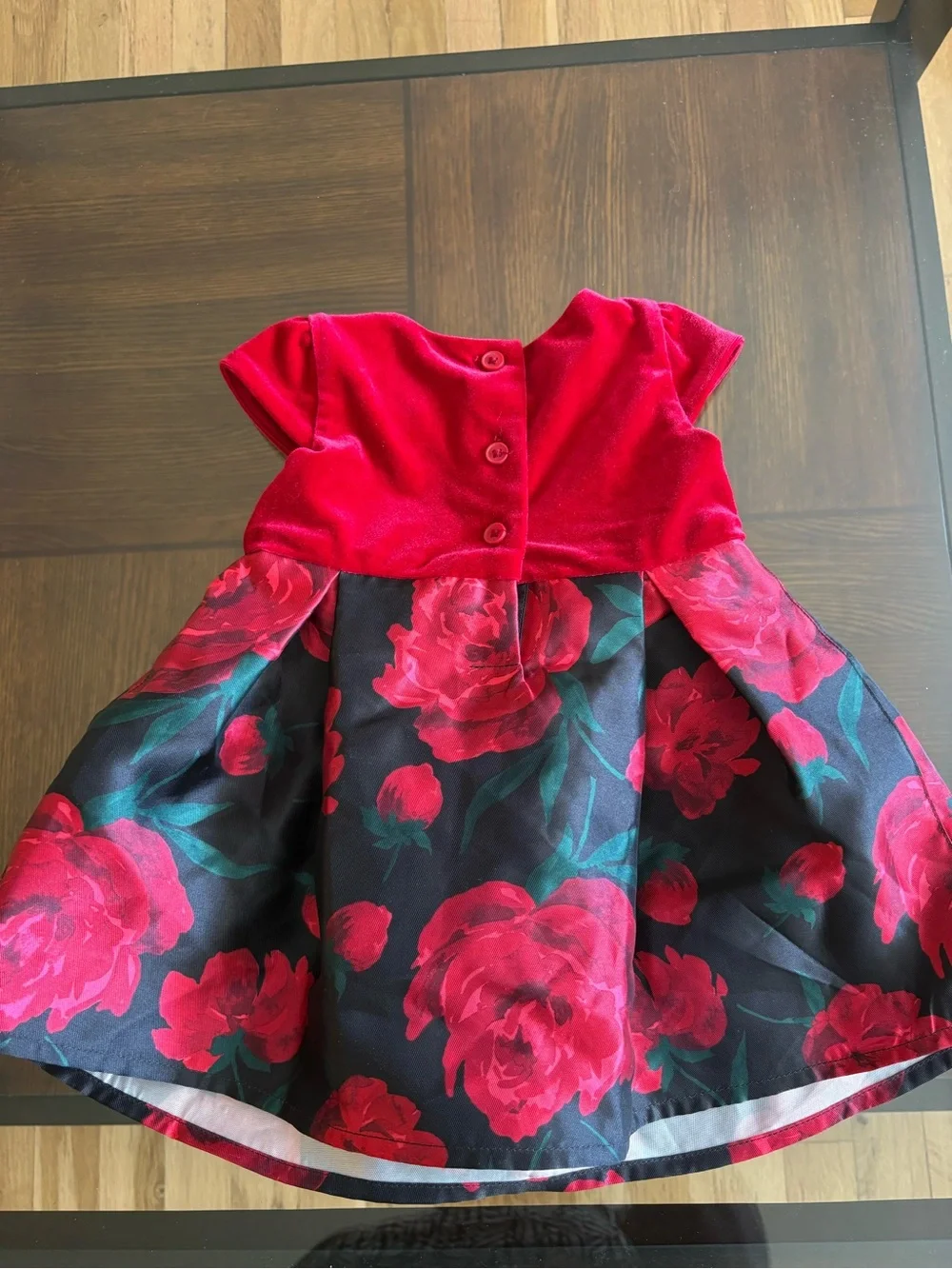 The Children’s Place Sz 3-6 Mos Baby Girl Holuday Dress Red Velvet Satin Skirt